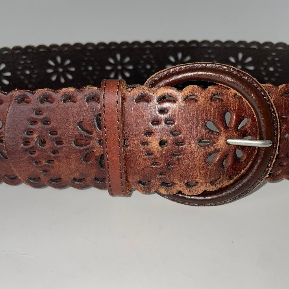 Via Spiga Brown Leather Belt Boho Cut-Out Design Size L Hippie Boho - Picture 3 of 8